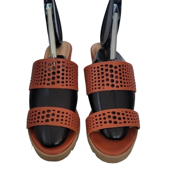 Marella Made in Italy perforated  band leather Sandal Bunt Orange US 9.5 - Picture 2 of 8